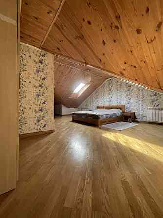 Продаж Квартира 3-кімнатна, 5/5 поверх на вул. Захисників Маріуполя Рівне