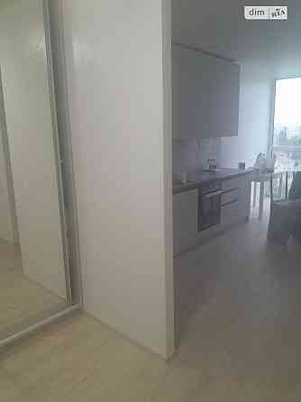 Оренда Квартира 1-кімнатна, 11/21 поверх на Сормовская ул., 3/1 Київ