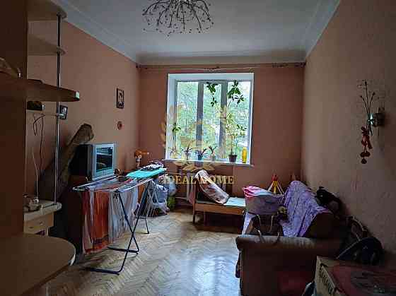 Продаж Квартира 2-кімнатна на Татарская ул., 2А Київ