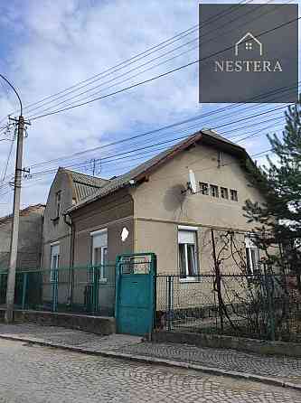 Продаж Будинок 4-кімнатний на Українська вул., 48 Ужгород