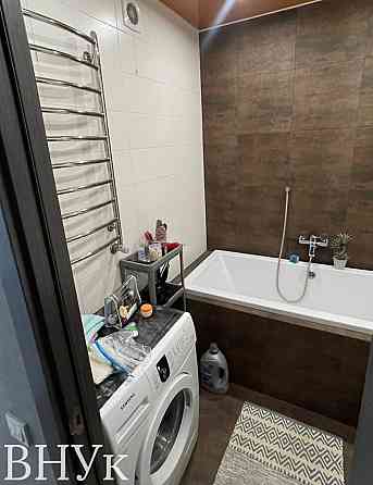 Продаж Квартира 3-кімнатна, 8/9 поверх на вул. Коцюбинського Тернопіль