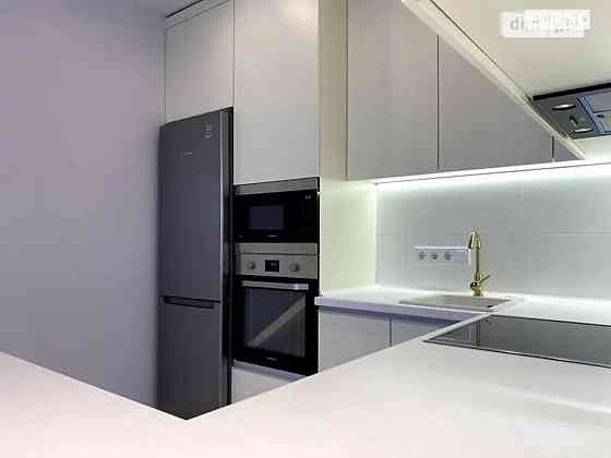 Оренда Квартира 1-кімнатна, 5/25 поверх на Днепровская Набережная, 20 а Киев