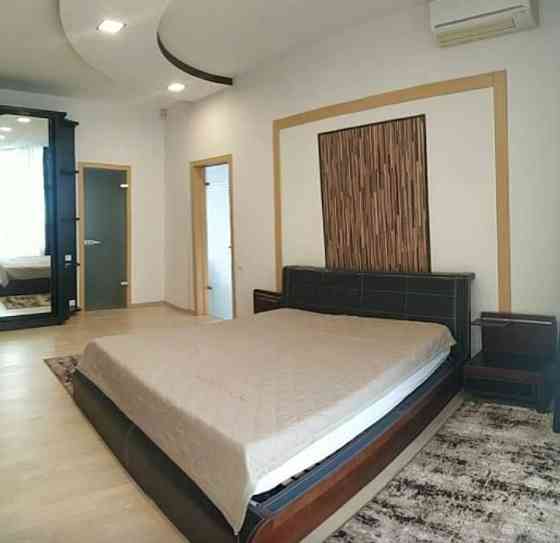 Оренда Квартира 3-кімнатна, 15/17 поверх на Сабанский пер., 3 Одеса