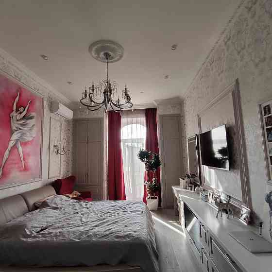 Продам 4-х комнатную очень красивую квартиру на Софиевской. Odessa