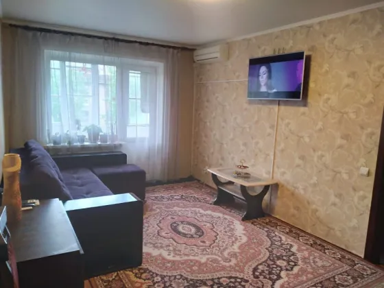 Продам. 3-к. 5/5, пр.Олександра Поля Дніпро