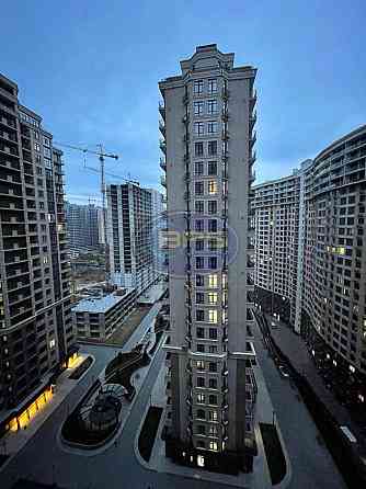 Продаж 2к квартири 87 кв. м Odessa