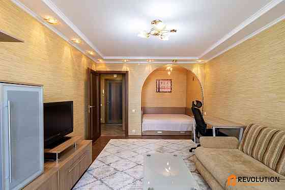 Оренда Квартира 1-кімнатна, 12/14 поверх на Ованеса Туманяна, 8 Киев