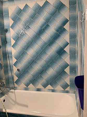 Оренда Квартира 2-кімнатна, 1/5 поверх на Єреванська, 25 Kiev