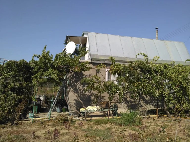 Продаж Будинок 4-кімнатний на ул. Цветочная, СТ Рассвет, 687 Пшонянове - изображение 1