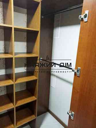 Оренда Квартира 1-кімнатна, 26/26 поверх на Радунская ул. Киев