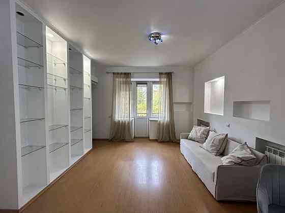 Оренда Квартира 1-кімнатна, 2/4 поверх на Винниченка, 14м Kiev