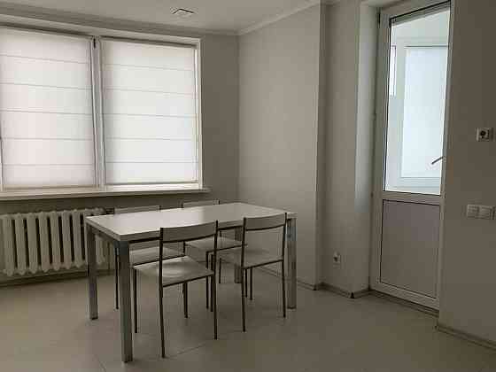 Продаж Квартира 3-кімнатна, 6/32 поверх на Гришко, 9 Київ