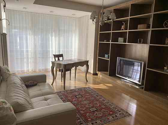 Оренда Квартира 4-кімнатна, 1/4 поверх на Успенская, 2/1 Одеса