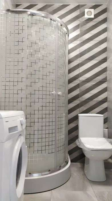 Оренда Квартира 1-кімнатна, 3/9 поверх на ул. Салютная Kiev - photo 1