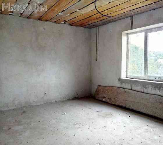 Продаж Будинок 6-кімнатний на вул. Миру бічна Velikaya Berezovica