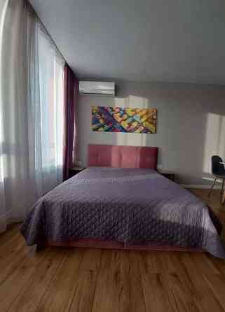 Оренда Квартира 1-кімнатна, 7/9 поверх на ул. Регенераторная, 12 Киев