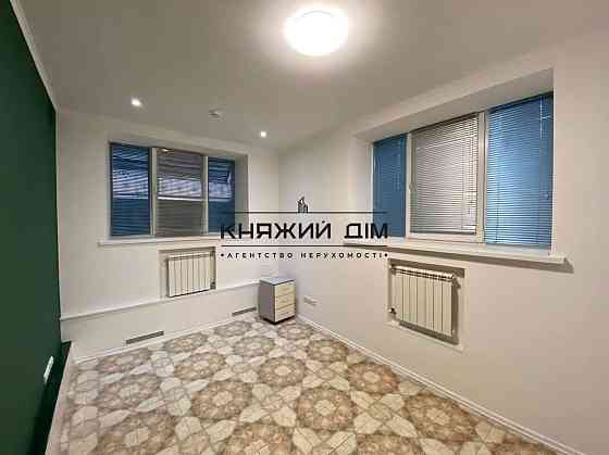 Продаж офісне приміщення на Дегтяревская ул. поверх - 1/5 Киев