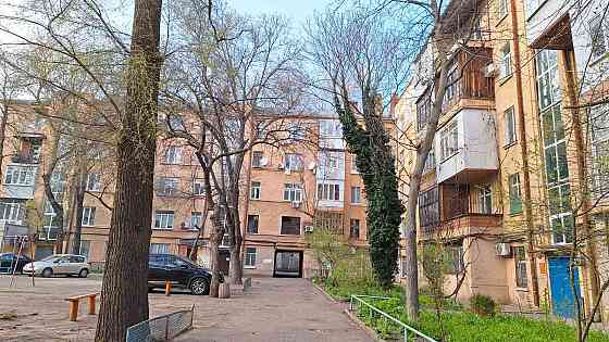 В продаже 2 комнаты 40 кв.м. ул. Пироговская. пр. Шевченко. Идеально под коммерцию Одеса