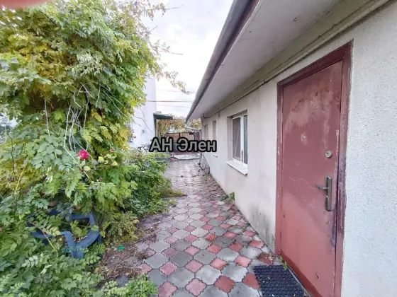 Продажа 1-этажный Дом с участком 8 сот 120 кв.м 4 комн. на Школьная Фонтанка