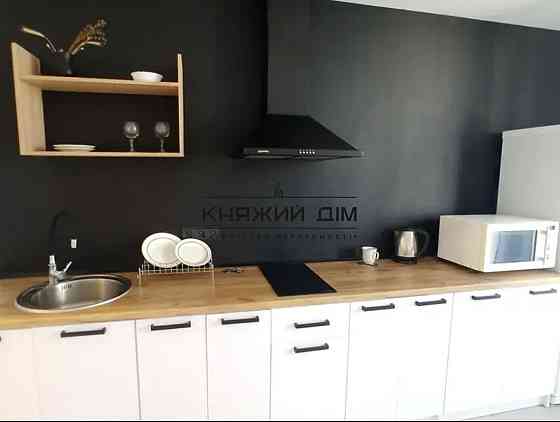 Оренда Квартира 1-кімнатна, 16/25 поверх на вул. Панельная ул./Андрія Аболмасова Kiev