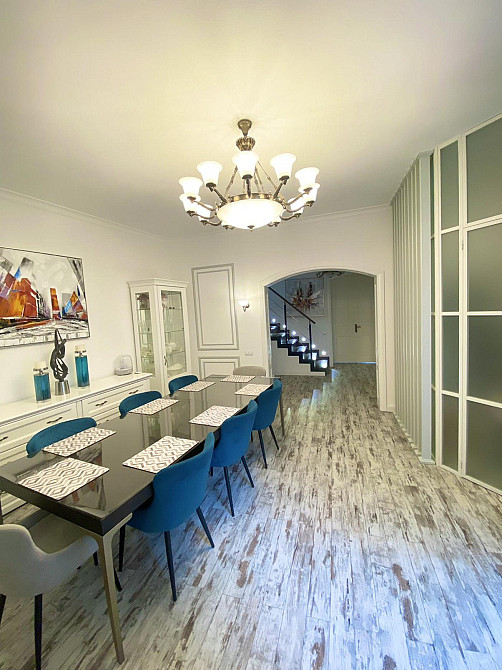 Продаж Квартира 6-кімнатна, 3/4 поверх на вул. Мосяжна Львів - фото 3