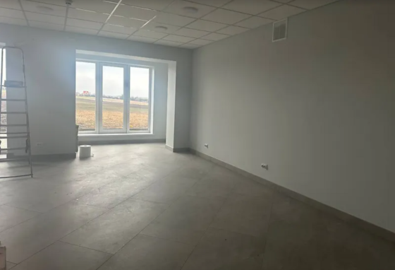 Здається комерційне приміщення на вул. Корольова, площа 120 кв.м Тернопіль