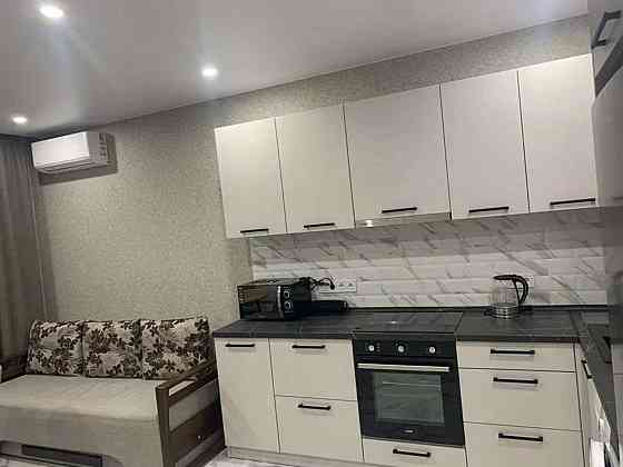 Оренда Квартира 1-кімнатна, 25/25 поверх Киев