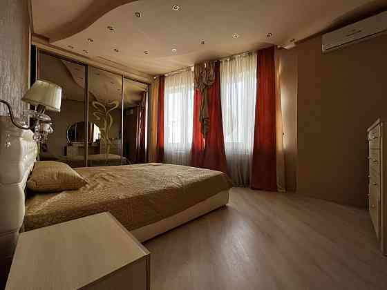 Продаж Квартира 2-кімнатна, 20/22 поверх на Забіли Віктора вул., д. 5 Київ