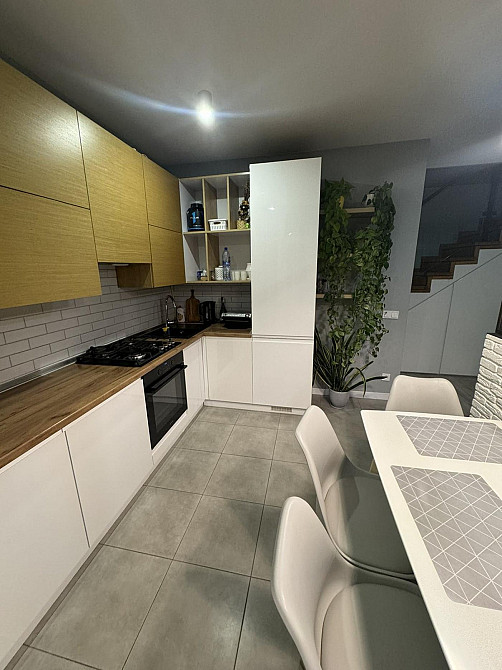 Продаж Квартира 2-кімнатна, 5/6 поверх на вул. Турянського О. Львів - фото 3