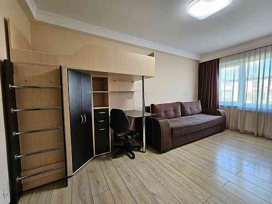 Оренда Квартира 2-кімнатна, 4/5 поверх на Дарницький бульв., 21 Kiev