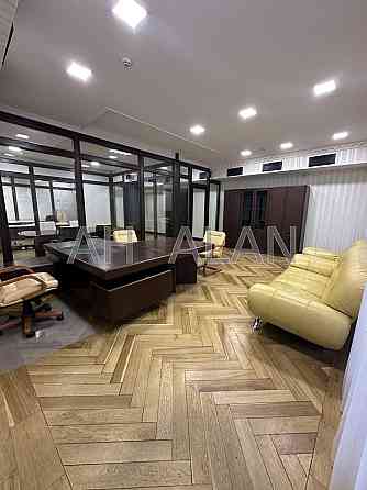 Оренда офісне приміщення на Жилянська вул., 72А приміщень - 3, поверх - 3/4 Київ