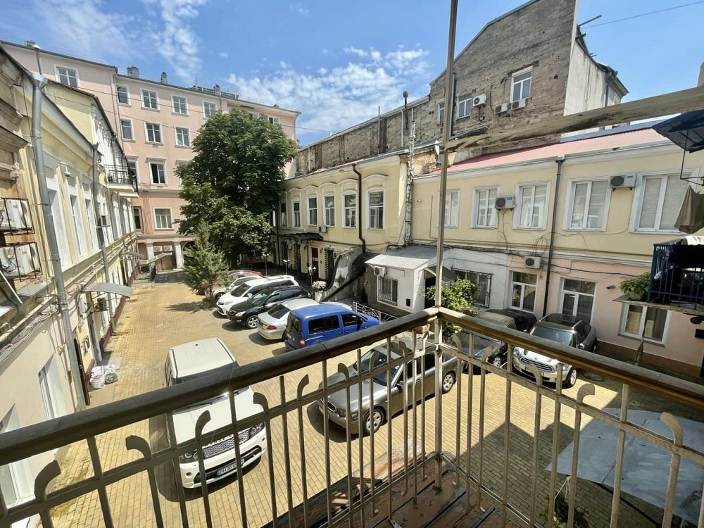 Продам красивую 2-комнатную квартиру, центр города, Приморский бульвар Odessa - photo 2