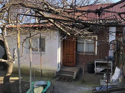 Продаж 1-поверховий   28.5 кв.м 1 кімн. на вул. Залізничне селище 960/2 Миколаїв - фото 8