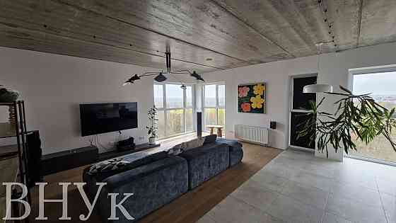 Продаж Квартира 3-кімнатна, 9/10 поверх на Супутника Луцк