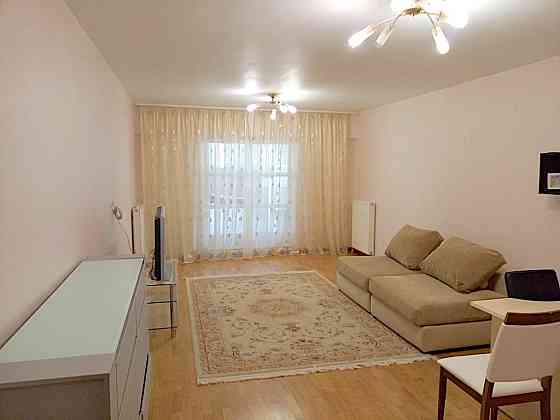 Продаж Квартира 2-кімнатна на ул. Вице-Адмирала Жукова, 3/7 Одесса