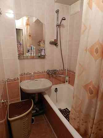 Продаж Квартира 2-кімнатна, 5/5 поверх на Курнатовского, 19а Київ