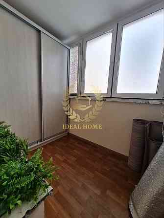 Продаж Квартира 3-кімнатна на Данченко Сергея ул., 5 Киев