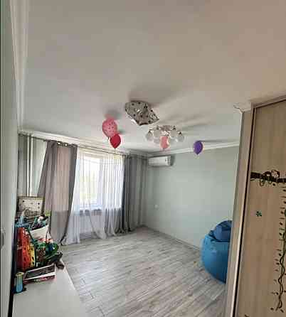 Продам четырехкомнатную квартиру в Хаджибейском районе. Одеса