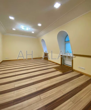 Продаж офісне приміщення на вул. Саксаганського приміщень - 1, поверх - 1/5 Київ
