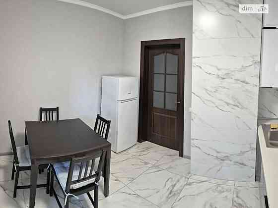 Оренда Квартира 1-кімнатна, 11/25 поверх на вул. Софії Русової, 7А Київ