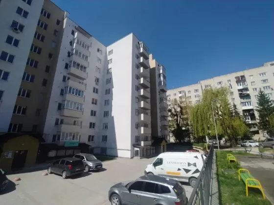 Продаж 2к Квартира 61 кв.м Тарнавського Тернопіль