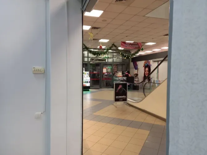 Rent Premises in the center. Shopping center "New Center" 12 kW of electricity. Dnipro - photo 7