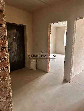 Продаж Квартира 2-кімнатна, 2/5 поверх на Білокур Ірпінь