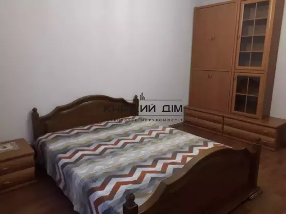 Оренда Квартира 2-кімнатна, 10/25 поверх на Гмыри Бориса ул. Київ