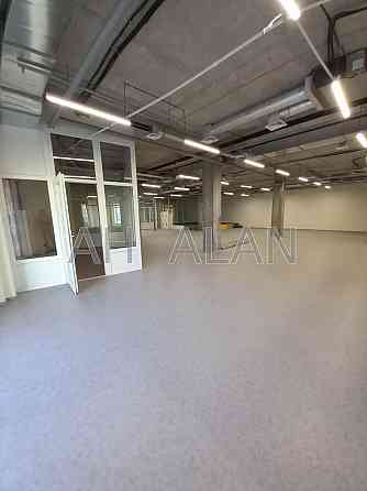 Оренда офісне приміщення на Глибочицька вул., 32Б приміщень - 3, поверх - 2/32 Киев