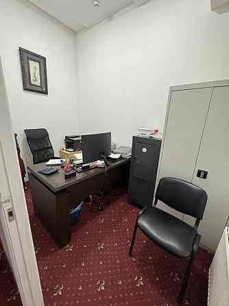 Оренда торгове приміщення на Залізнична вул., 49 поверх - 1/4 Івано-Франківськ