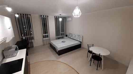 Оренда Квартира 1-кімнатна, 4/9 поверх на ул. Регенераторная Киев