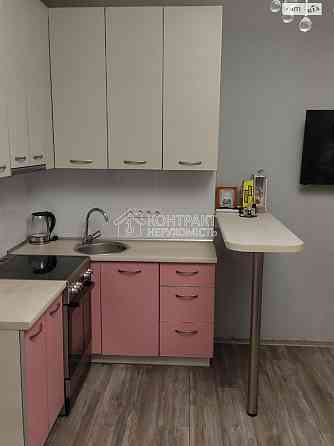 Продаж Квартира 1-кімнатна, 1/8 поверх на вул. Салтовское Харків