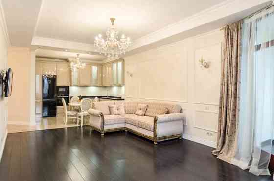 Оренда Квартира 3-кімнатна, 5/18 поверх на Тенистая ул., 9/12 Одеса