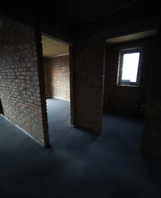 Продаж 2-поверховий  з ділянкою 2.8 сот 130 кв.м    - фото 12